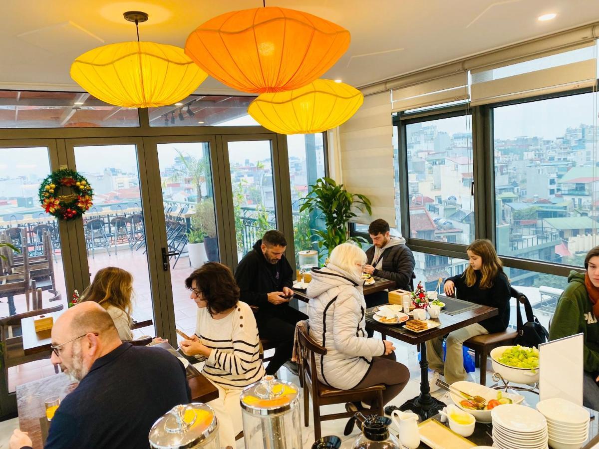 Free Airport Service Deals W Singita Classy Boutique Hotel & Travel 하노이 외부 사진